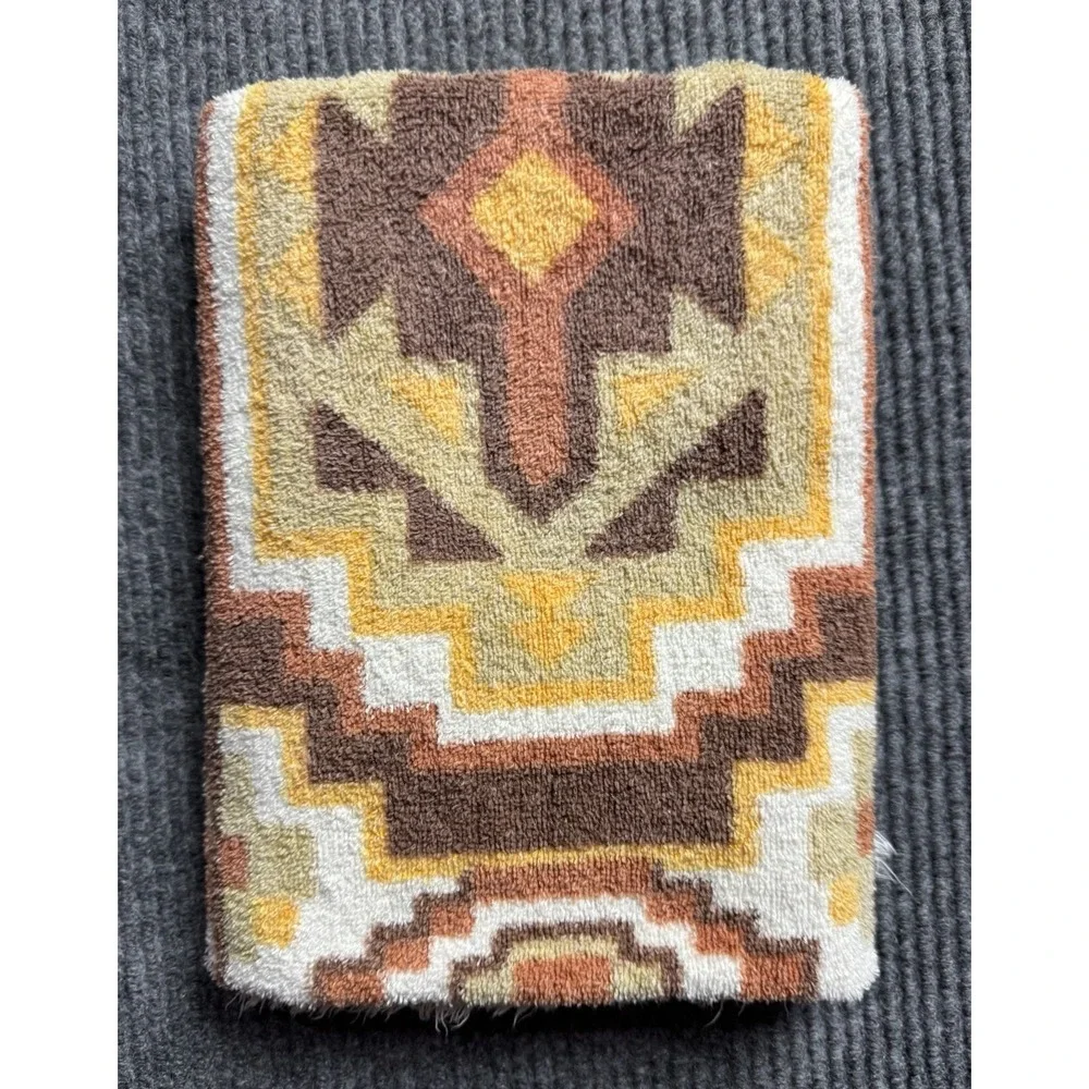 Vintage Dundee Towel Southwestern Aztec Geometric 100% Cotton Fringe 24x44 1970s